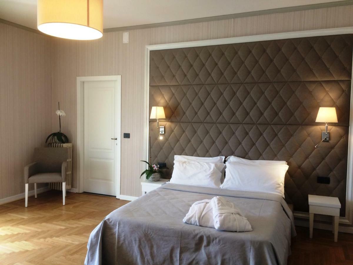 Hotel Grand & Des 4*